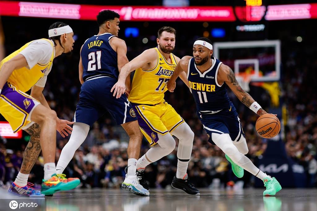 东契奇38+13+10詹姆斯19+9+8 湖人逆转掘金